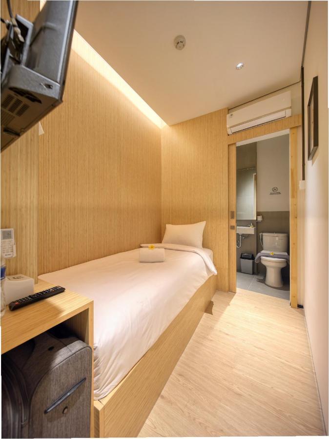 Cool Living Hotel Jacarta Exterior foto