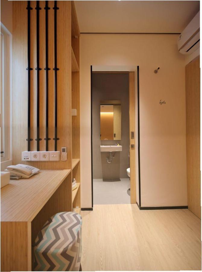 Cool Living Hotel Jacarta Exterior foto